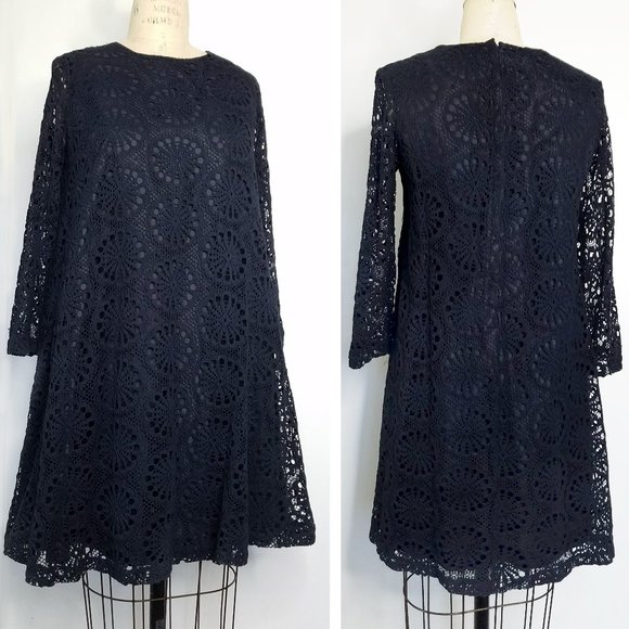 Vintage Womens 60s Black A-line Lace Mini Dress with 3/4 Sleeves